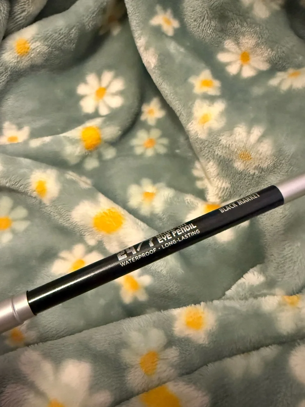 Urban Decay 24/7 Glide-On Waterproof Eyeliner Pencil — Black Market